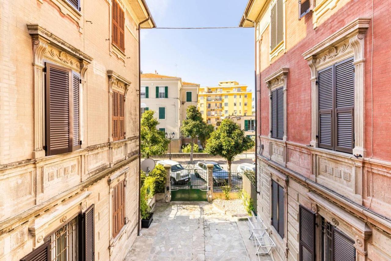 La Corte Albenga - Appartamento O Camera Con Posto Auto Privato Exteriör bild